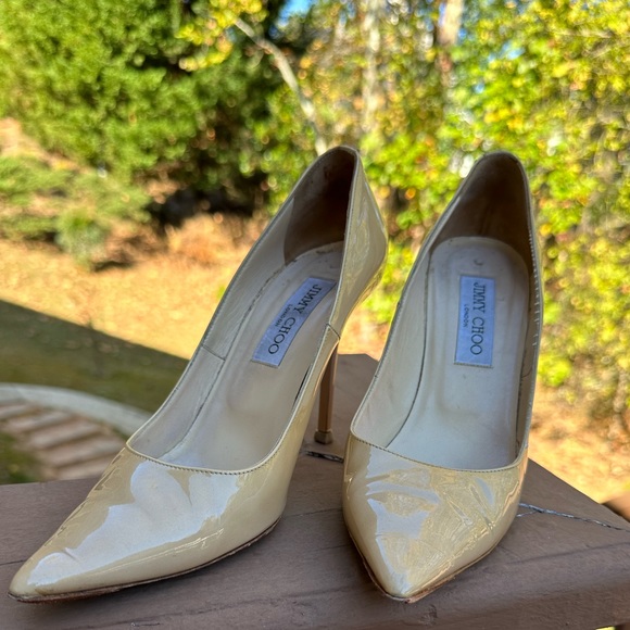 Jimmy Choo Beige Patent Leather - Picture 3 of 15